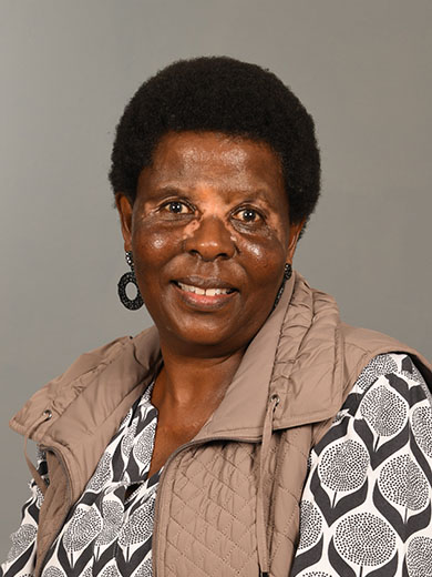 Mrs E S Selahle 